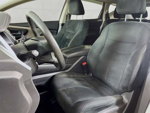 Used 2017 Nissan Murano SV image 18