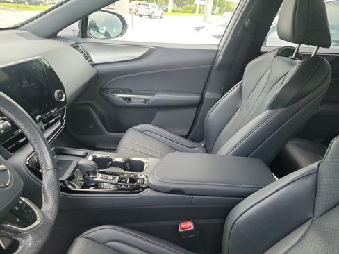 Used 2024 Lexus NX 350 F Sport AWD/4WD image 11