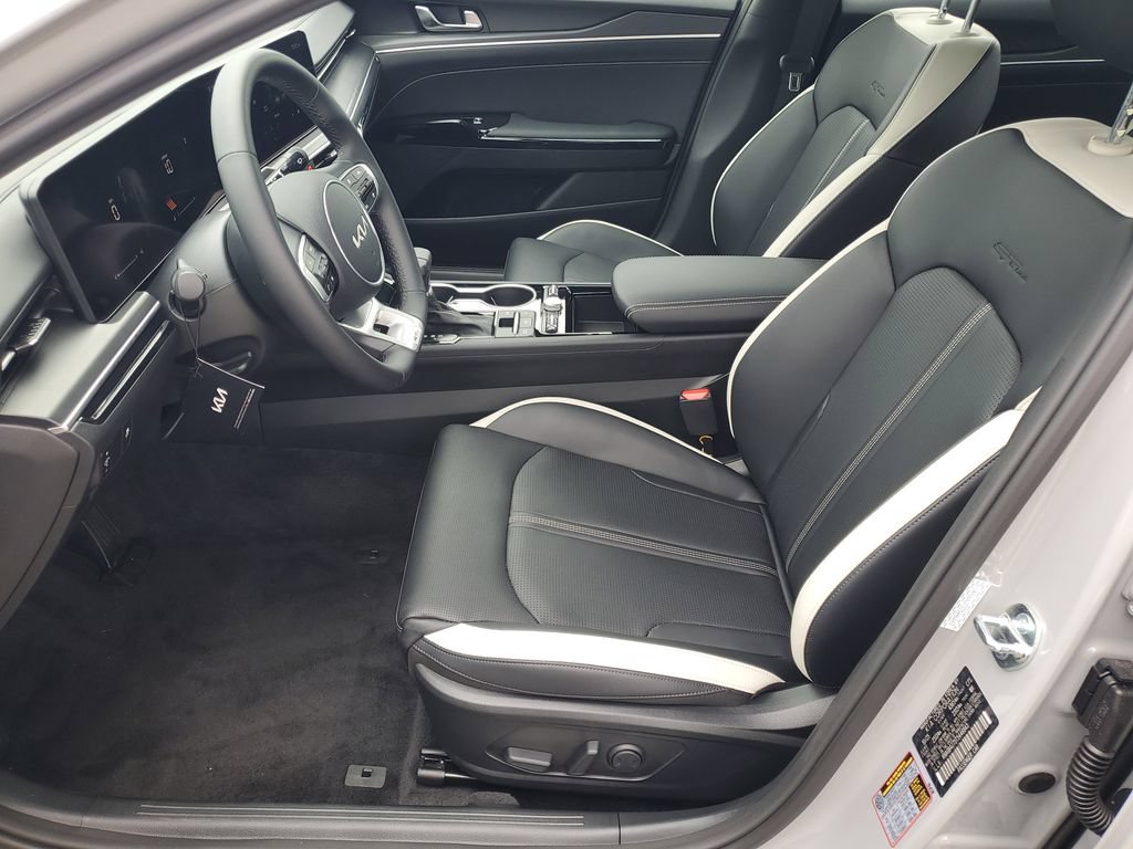 New 2026 Kia K5 GT-Line FWD image 5