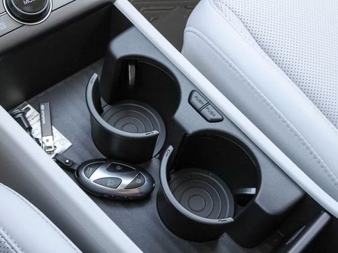 New 2026 Hyundai Kona Limited FWD image 18