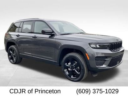 New 2025 Jeep Grand Cherokee Altitude