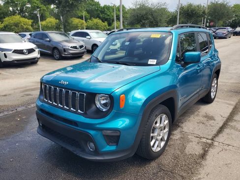 Used 2020 Jeep Renegade Latitude FWD image 2