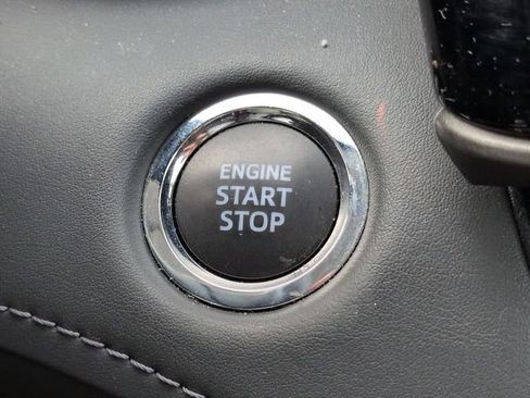 Used 2023 Toyota Highlander L FWD image 26