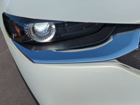 Used 2024 MAZDA CX-30 AWD 2.5 S w/ Select Sport Pkg image 9