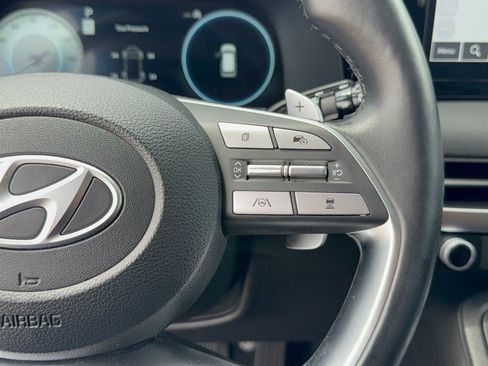 Used 2023 Hyundai Palisade Limited FWD image 19