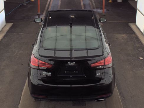 Used 2017 Kia Forte EX w/ EX Premium Plus Package image 7