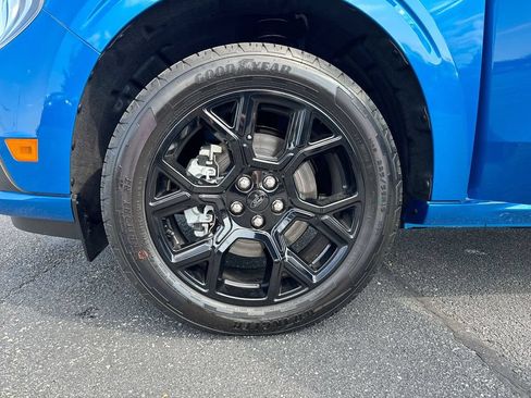 New 2026 Ford Maverick Lobo AWD/4WD image 26