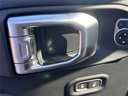 New 2026 Jeep Wrangler Rubicon image 14