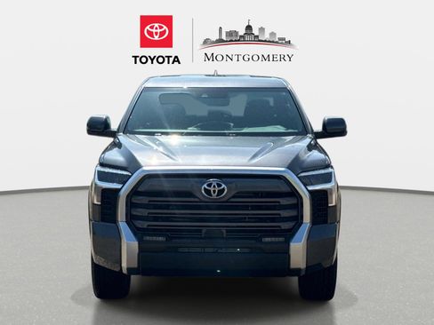 New 2026 Toyota Tundra Limited AWD/4WD image 8