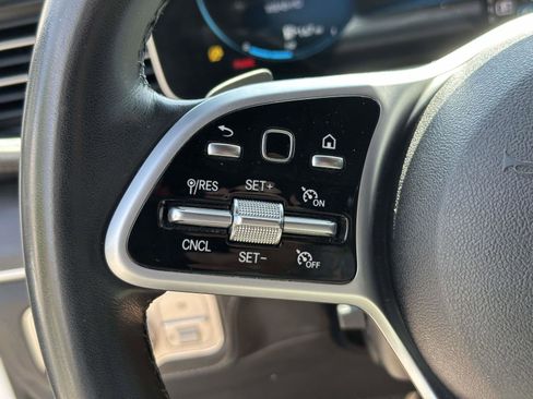 Used 2020 Mercedes-Benz GLE 350 4MATIC image 23