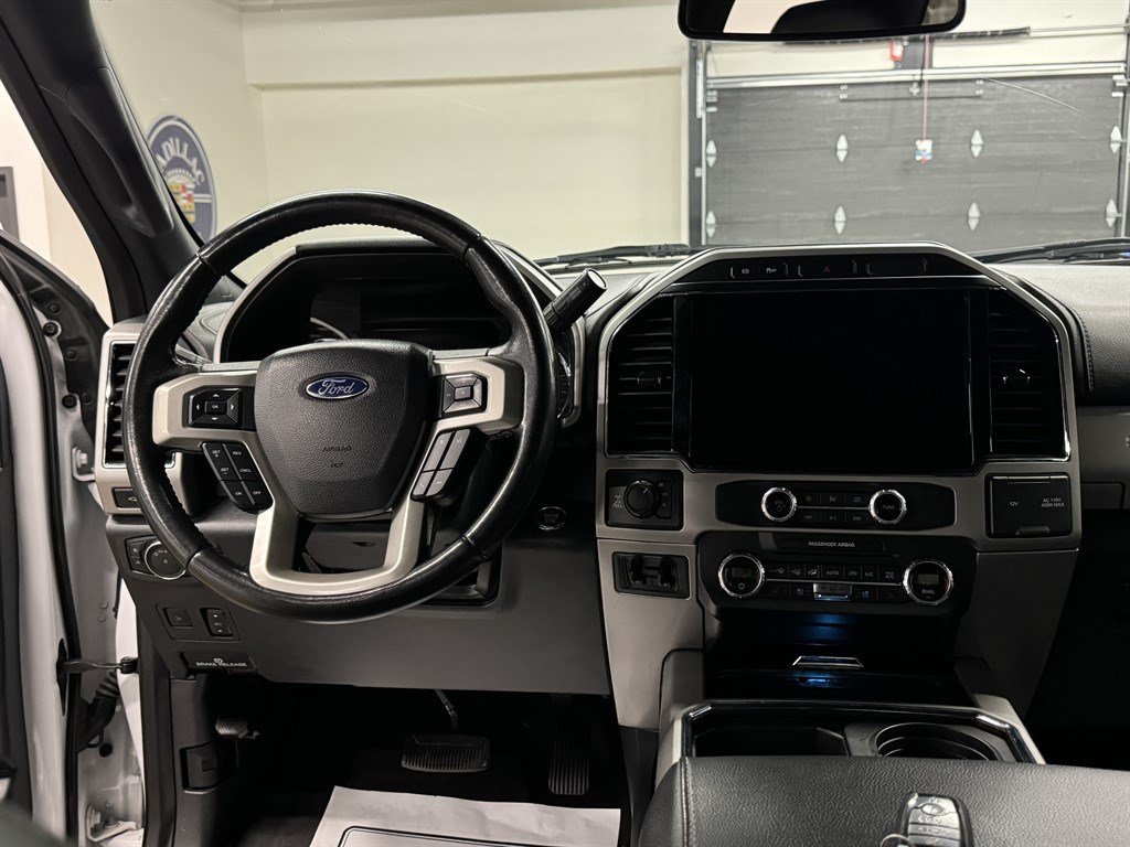 Used 2022 Ford F250 Lariat w/ Lariat Ultimate Package AWD/4WD image 31