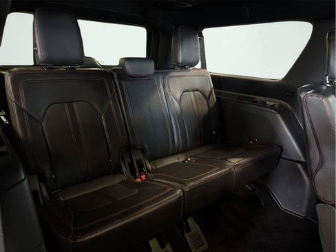 Used 2022 Ford Expedition Max Limited AWD/4WD image 21