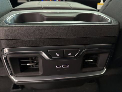 New 2026 Chevrolet Silverado 1500 LTZ w/ LTZ Convenience Package II AWD/4WD image 27