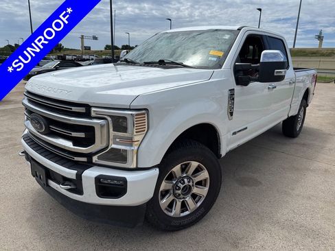 Used 2022 Ford F250 Platinum w/ FX4 Off-Road Package AWD/4WD image 1