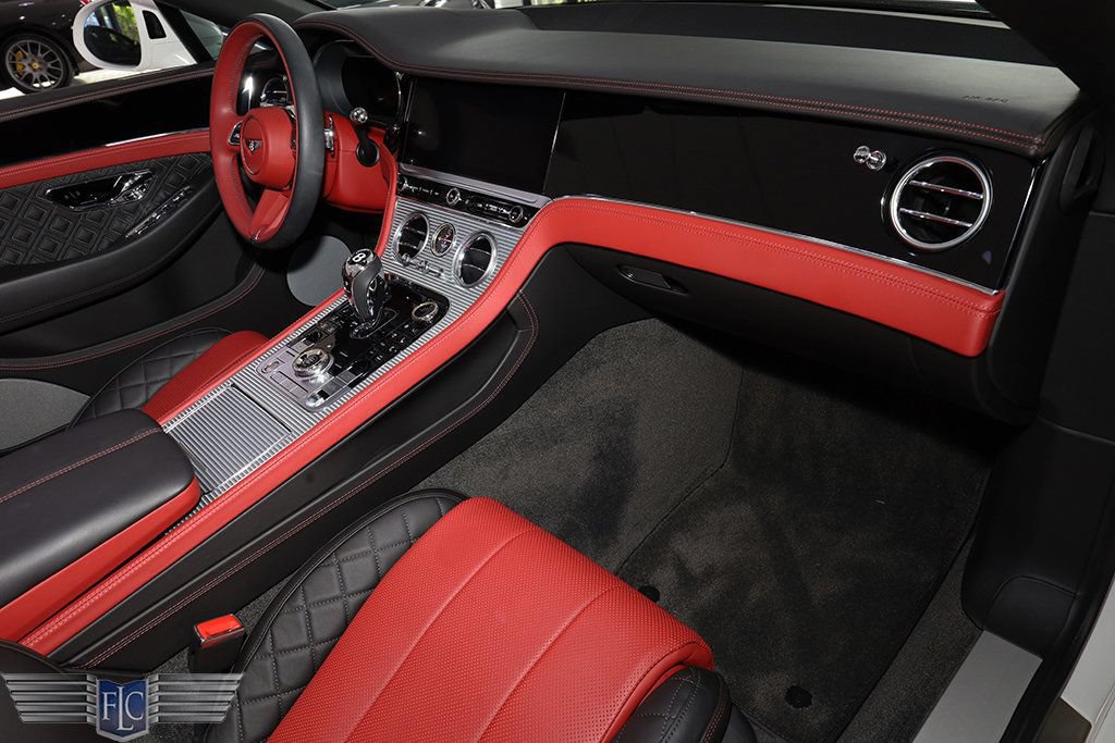 Used 2022 Bentley Continental GT V8 AWD/4WD image 22