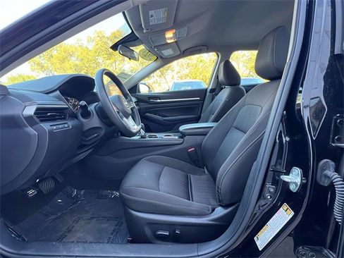 Used 2023 Nissan Altima 2.5 SV image 24
