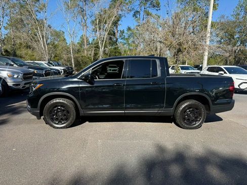 Used 2025 Honda Ridgeline Sport+ image 2