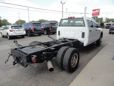Used 2015 Chevrolet Silverado 3500 W/T w/ WT Convenience Package AWD/4WD image 7