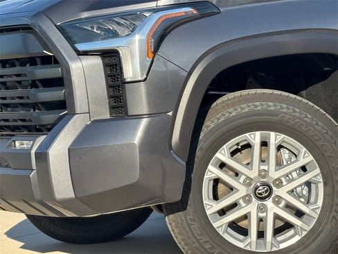 New 2026 Toyota Tundra SR5 w/ SR5 Convenience Package image 3
