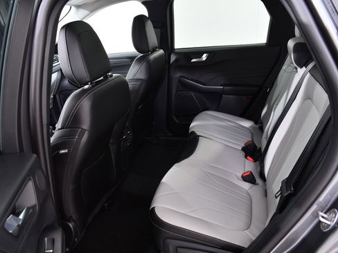 New 2025 Ford Escape SE w/ PHEV Premium Package image 16