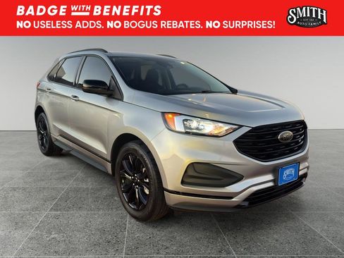 Used 2023 Ford Edge SE w/ Black Appearance Package image 1