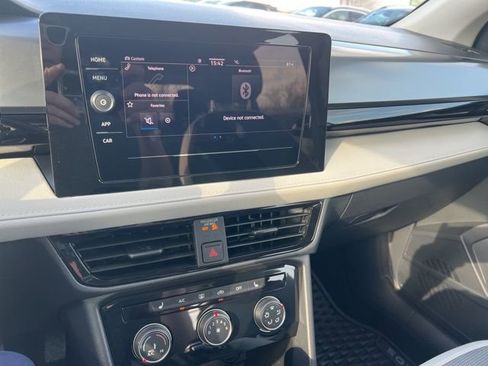 Used 2025 Volkswagen Taos S image 16