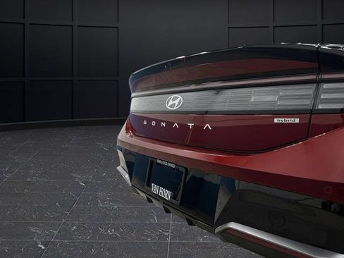 Used 2024 Hyundai Sonata Limited image 34