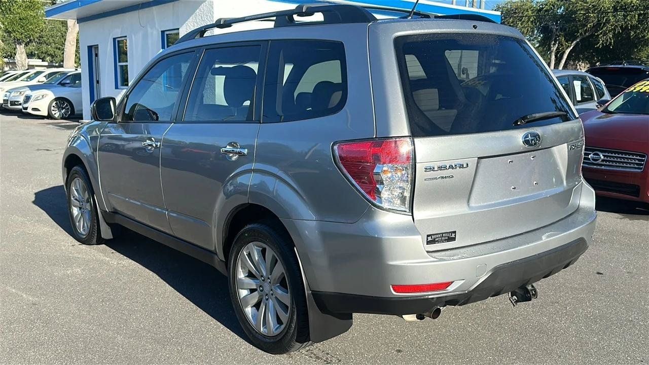 Used 2011 Subaru Forester 2.5X Premium AWD/4WD image 10
