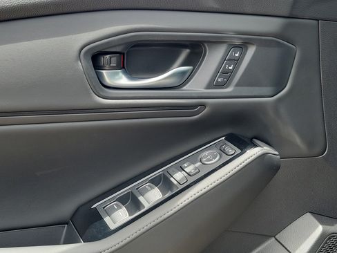 Used 2025 Honda Accord Touring image 25