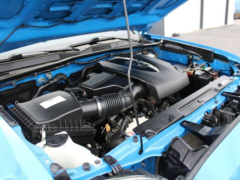 Used 2019 Toyota Tacoma TRD Pro AWD/4WD image 29