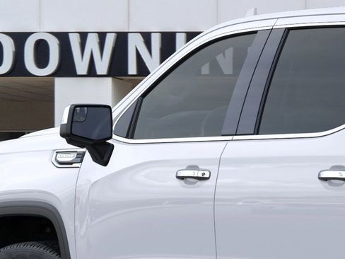 New 2026 GMC Sierra 1500 SLT image 12