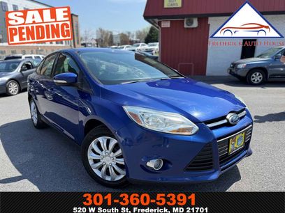 Used 2012 Ford Focus SE w/ SE Winter Pkg
