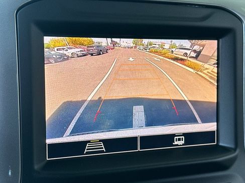 Used 2022 Chevrolet Silverado 1500 Custom RWD image 17