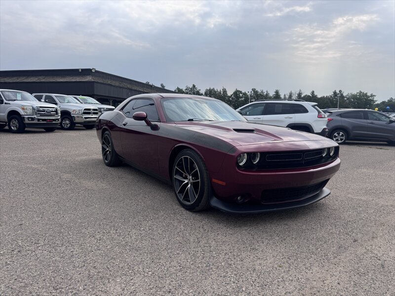 Used 2018 Dodge Challenger R/T Scat Pack RWD image 2