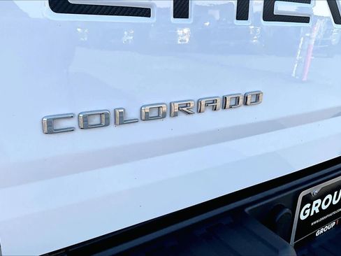 Certified 2022 Chevrolet Colorado LT image 30