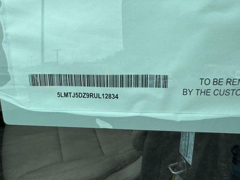 New 2024 Lincoln Corsair Grand Touring w/ Equipment Group 301A image 28