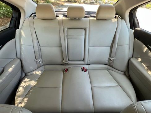 Used 2020 INFINITI Q50 Luxe RWD image 25