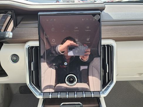 New 2026 GMC Acadia Denali w/ Super Cruise Package image 30