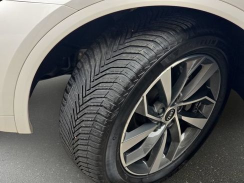 Used 2021 Audi Q5 2.0T Premium Plus AWD/4WD image 34