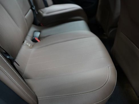 Used 2020 Mercedes-Benz E 450 4MATIC Sedan image 25