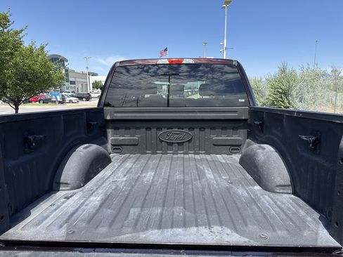 Used 2018 Ford F150 XLT w/ Equipment Group 302A Luxury AWD/4WD image 25