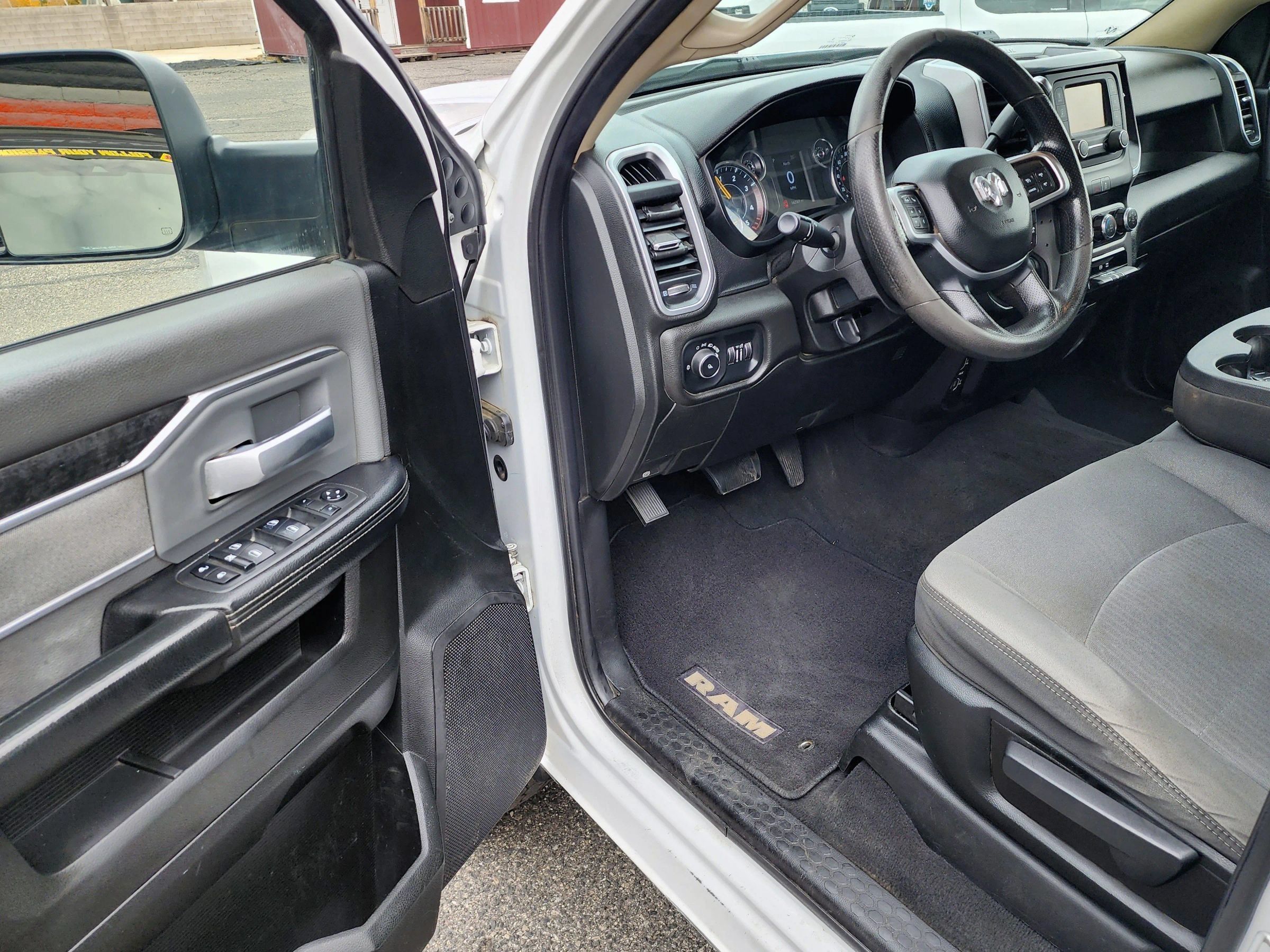 Used 2019 RAM 2500 Big Horn AWD/4WD image 29