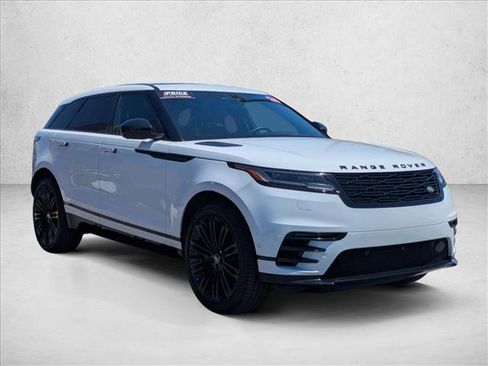 Certified 2026 Land Rover Range Rover Velar Dynamic SE AWD/4WD image 3