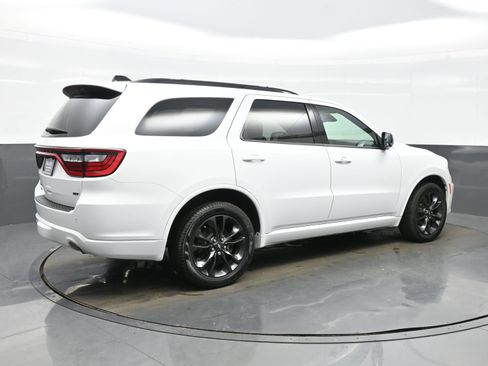 Used 2024 Dodge Durango GT image 6