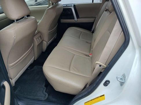 Used 2013 Toyota 4Runner SR5 image 7