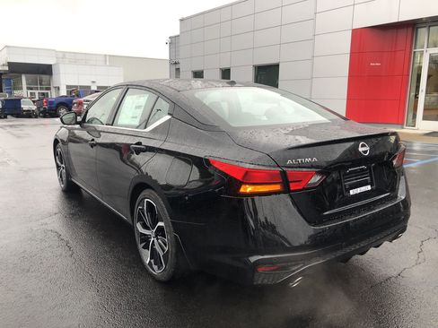 New 2025 Nissan Altima 2.5 SR w/ SR Premium Package image 12