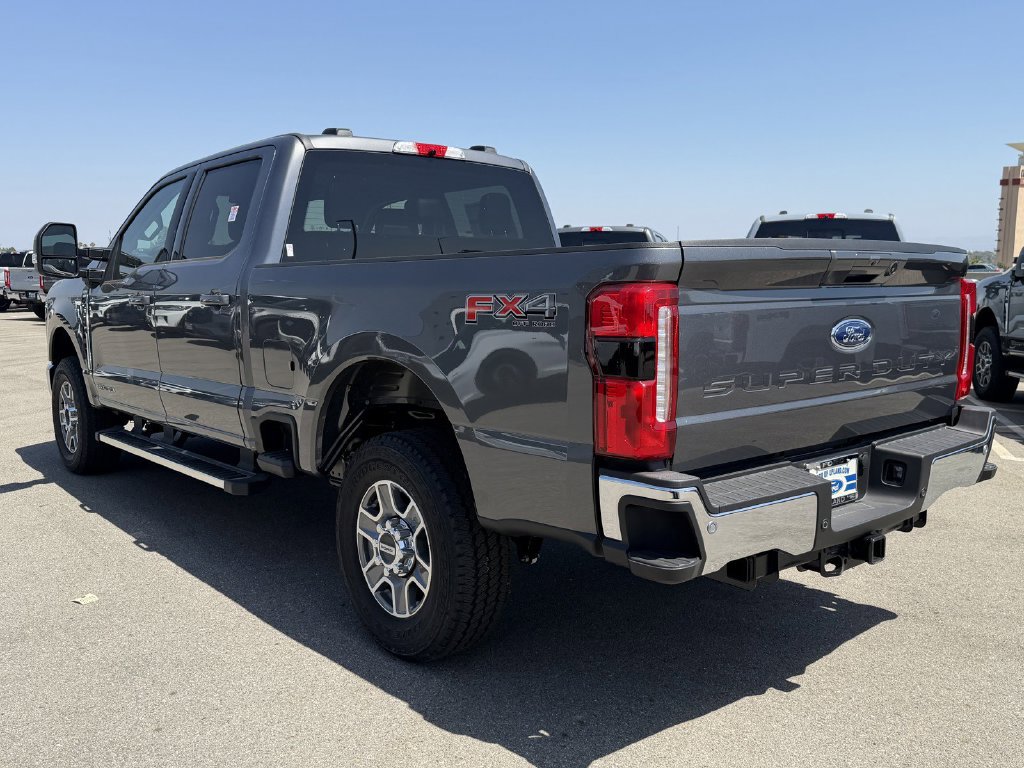 New 2026 Ford F250 Lariat w/ FX4 Off-Road Package AWD/4WD image 5