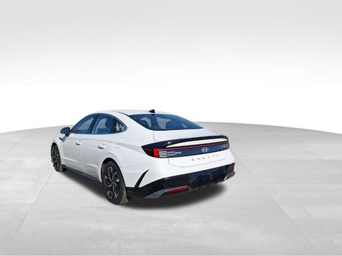 Used 2024 Hyundai Sonata SEL image 11