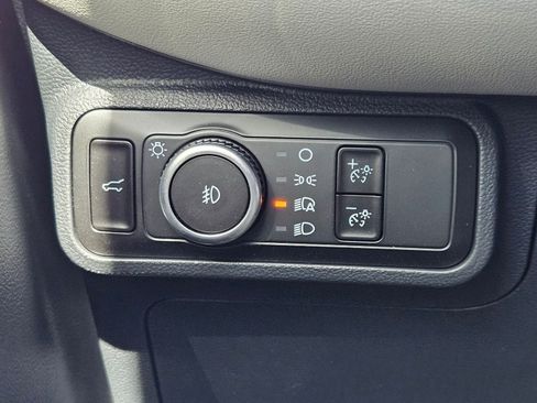 New 2026 Ford Explorer Active w/ Active Comfort Package image 15