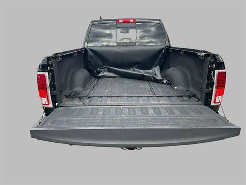 Used 2018 RAM 1500 Laramie w/ Convenience Group image 11